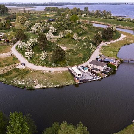 Carafun Aan Het Water Ooltgensplaat Exterior foto
