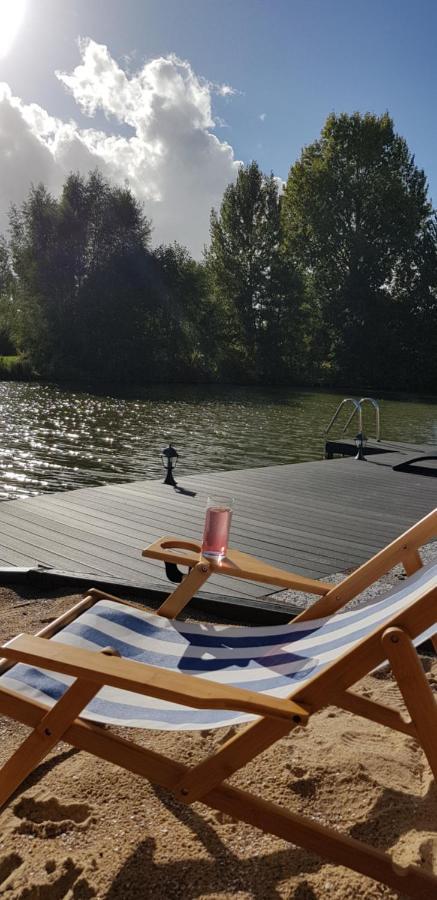Carafun Aan Het Water Ooltgensplaat Exterior foto