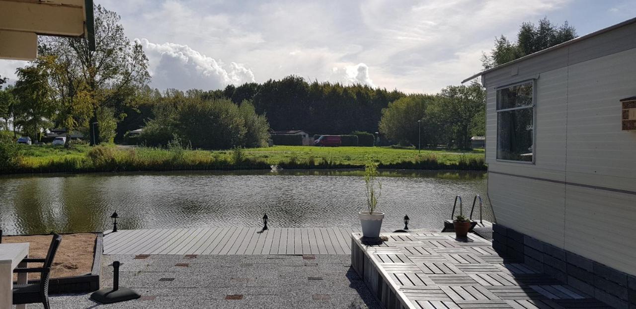 Carafun Aan Het Water Ooltgensplaat Exterior foto