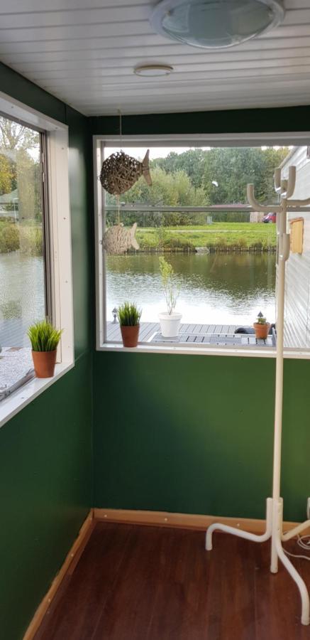 Carafun Aan Het Water Ooltgensplaat Exterior foto